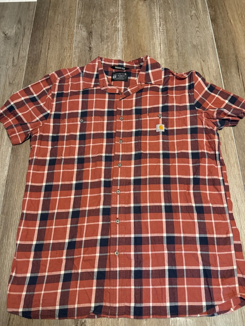 Carhartt Rugged Flex Relaxed Men's Short-Sleeve Plaid Button-Down Shirt